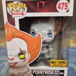 Pennywise Balloon Vinyl Figure - Custom Collectible